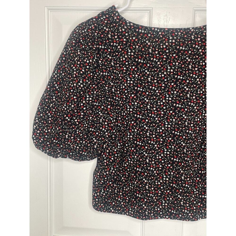 Levis Top Women's Black Floral Cropped Button Top Sz M Short Sleeve Cowgirl Boho - Picture 5 of 11